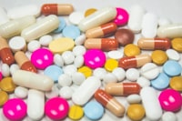 Komposisi Lilin Batik (Malam) Biron untuk Batik Warna Alam pada Kain Katun dan Sutera Image