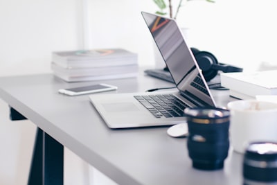 Korelasi Media Sosial Instagram dengan Presentasi Diri Mahasiswa Jurusan Ilmu Komunikasi Universitas Riau Image