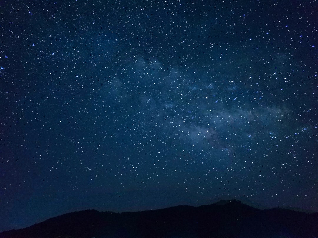 Dinamika Kemiskinan dan Pengukuran Kerentanan Kemiskinan dalam Upaya Melindungi Anak\u002Danak dari Dampak Kemiskinan (Studi Kasus pada Rumah Tangga di Pulau Jawa Tahun 2008\u002D2010) Image