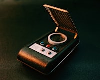 Aplikasi Enkripsi Citra Digital Menggunakan Algoritma Gingerbreadman Map Image