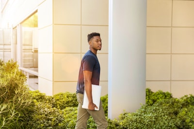 Clustering Berita Pada Media Sosial Menggunakan K\u002Dmeans Image