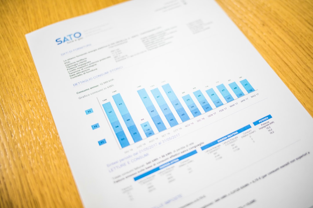 Pengaruh Kemudahan Penggunaan dan Kemanfaatan Teknologi Informasi terhadap Minat Menggunakan Situs Jual Beli Online” (Studi Kasus pada Pengguna Situs Jual Beli “Z”) Image