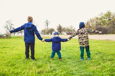 Desentralisasi Pengembangan Kurikulum~ suatu Mekanisme· Administrasi Kurikulum Masa Kini Image