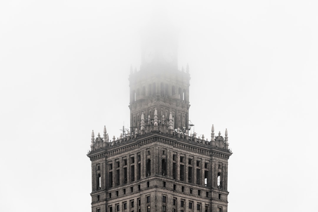 Pengaruh Pemutaran Musik Instrumental terhadap Hasil Belajar Volume Kubus dan Balok Image