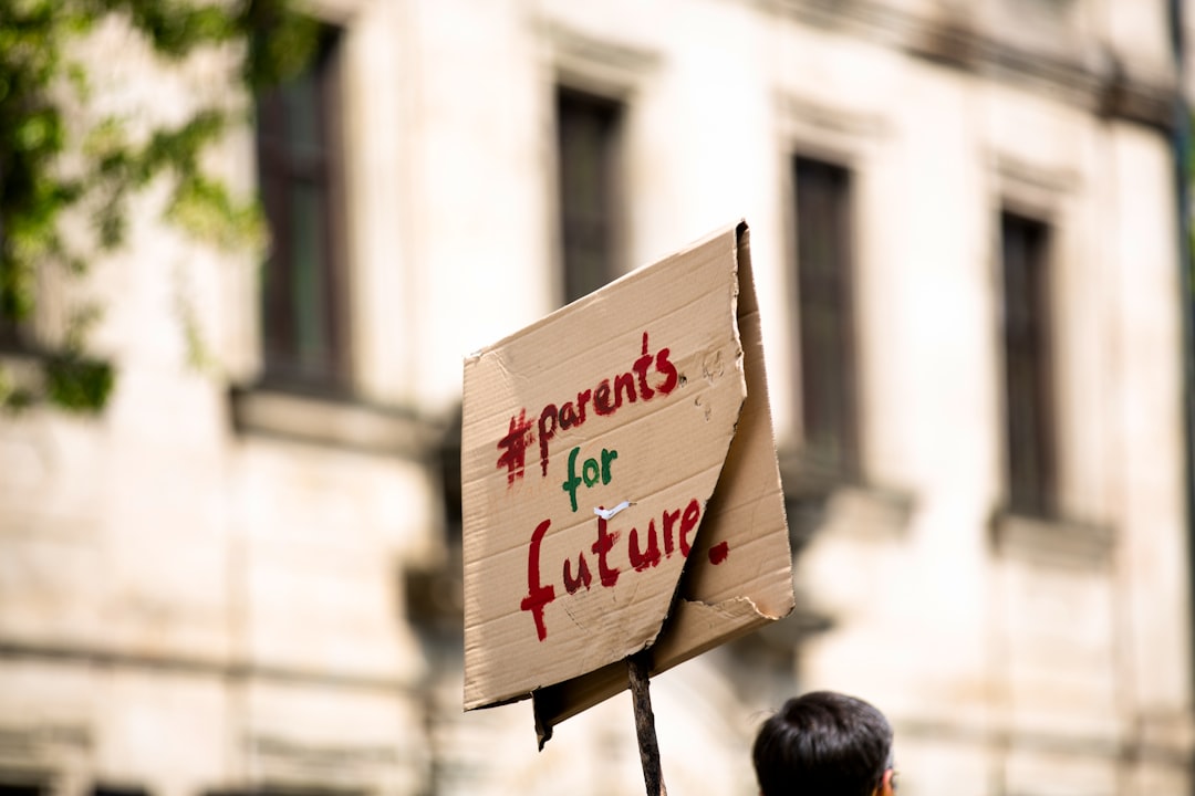 Keberlanjutan Ekologis Hutan dalam Kearifan Lokal Panglima Uteun pada Masyarakat Nagan Raya Provinsi Aceh Image