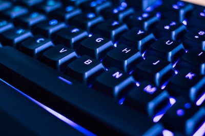 Hubungan Sumber Daya Manusia Terhadap Tingkat Pendidikan Dan Pengangguran Terbuka Di Indonesia Image