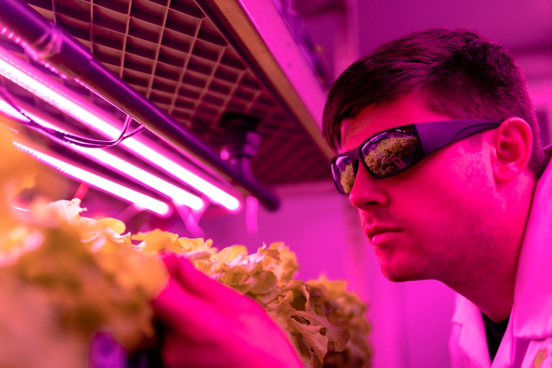 Tinjauan Perkembangan Prestasi Sepakbola Remaja dari Pengalaman Bertanding pada Pemain Klub Angling Darma Bojonegoro Image