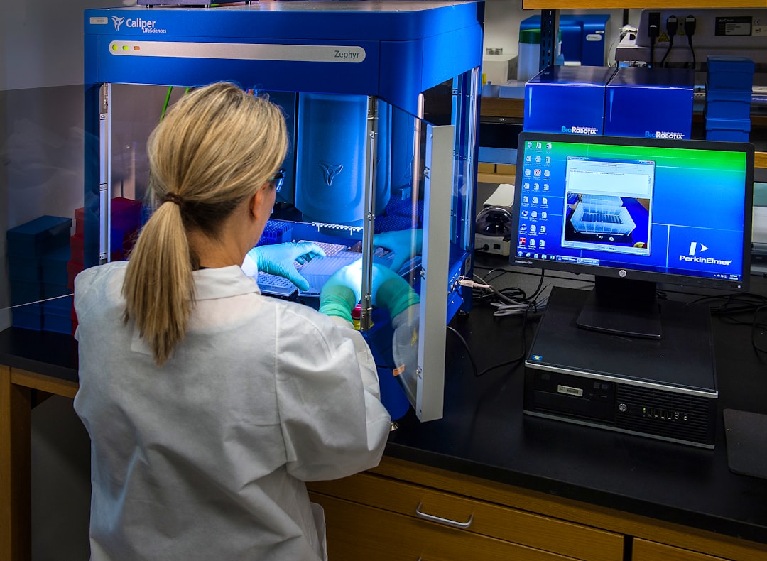 Pengaruh Ekstrak Daun Sirsak (Annona Muricata L.) terhadap Siklus Reproduksi pada Mencit Putih Dara Image