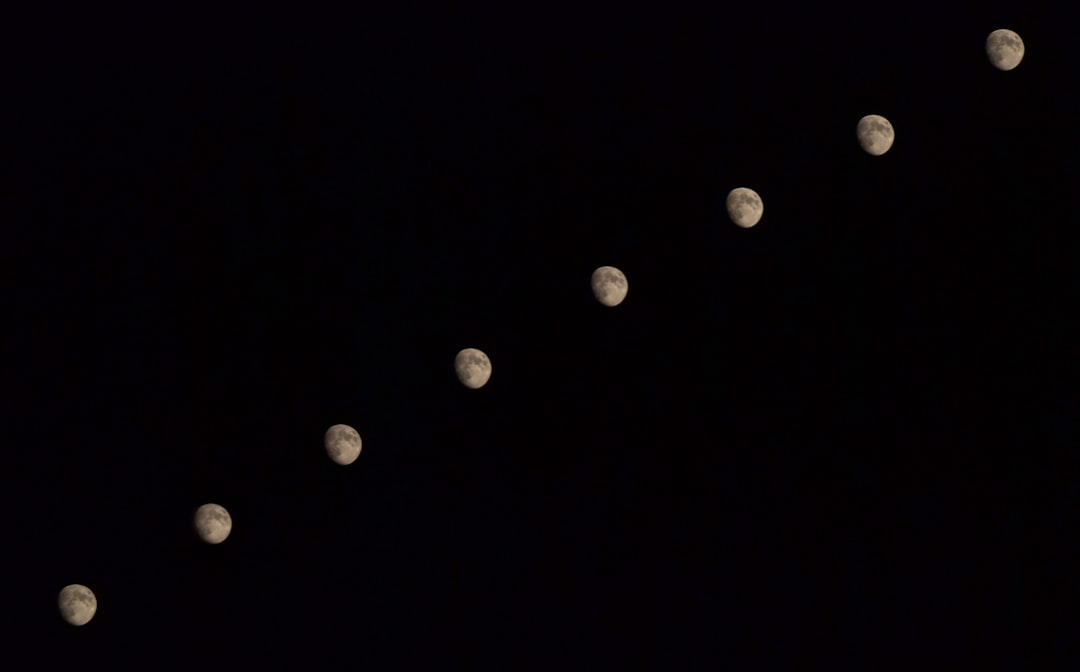 A Contrastive Study on Korean and Cia\u002DCia Language Vowels Based on an Acoustic Experiment Image