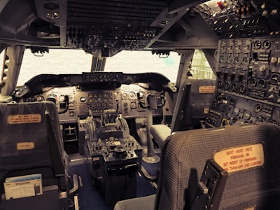 Dominasi Perempuan sebagai Object Visual dalam Digital Influancer  Image