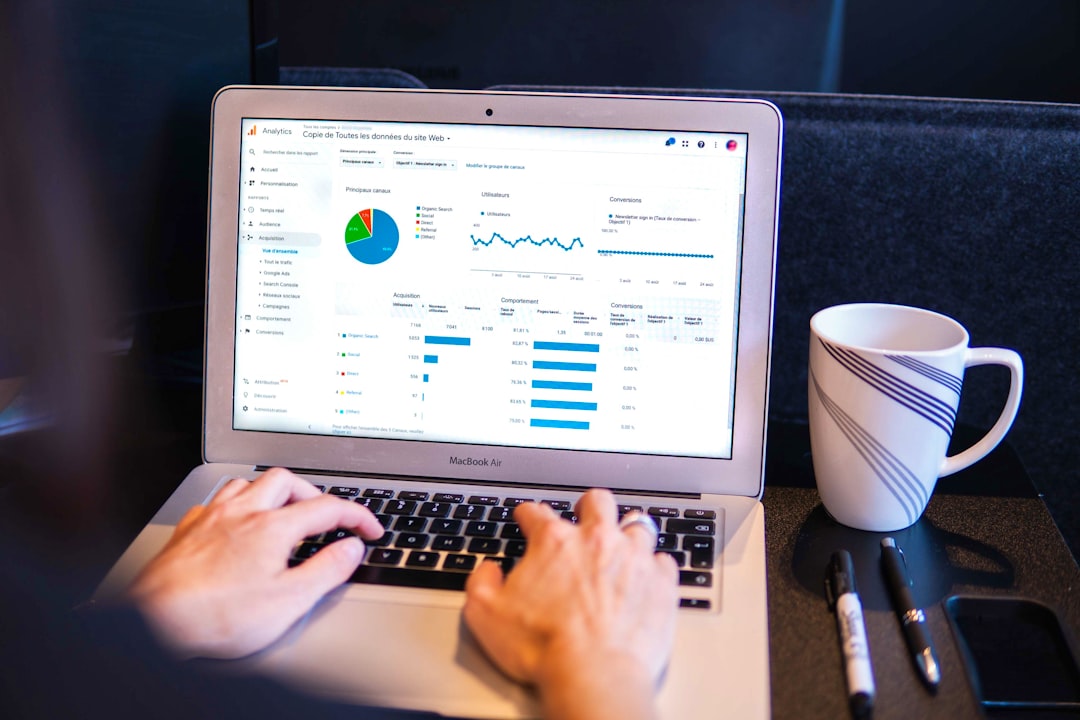 Hubungan Faktor Lingkungan Fisik Rumah dengan Kejadian Pneumonia pada Balita (Studi Kasus di Wilayah Kerja Puskesmas Candi Lama Kecamatan Candisari Kota Semarang) Image