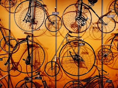 Penerapan Metode Item\u002DBased Collaborative Filtering Pada Sistem Electronic Commerce Berbasis Website (Studi Kasus : Toko Buku Online Di Indonesia) Image