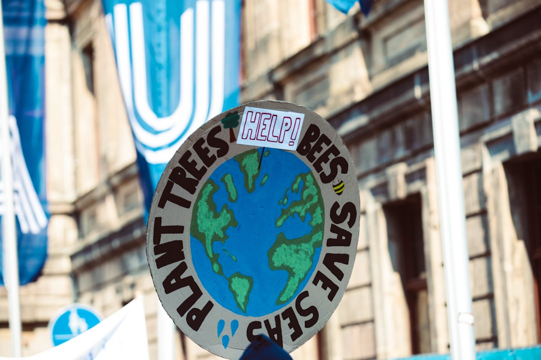 Perancangan Model Knowledge Management untuk Memonitoring Prestasi Akademik Mahasiswa pada Perguruan Tinggi Image