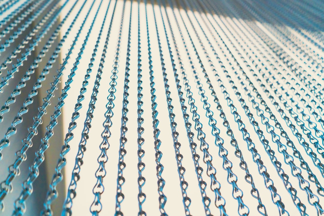 Studi Perbandingan Klasifikasi Multispektral Maximum Likelihood dan Support Vector Machine untuk Pemetaan Penutup Lahan Image