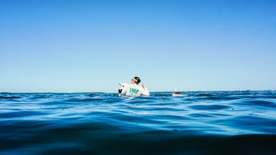 Pemanfaatan Limbah Air Cucian Beras Ir\u002D36 dan Ir\u002D64 (Air Leri) untuk Pembuaatan Sirup melalui Proses Fermentasi dengan Penambahan Bunga Rosella sebagai Pewarna Alami Image